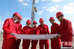 <b>新疆油田采油二厂60年累计生产原油突破一亿吨</b>